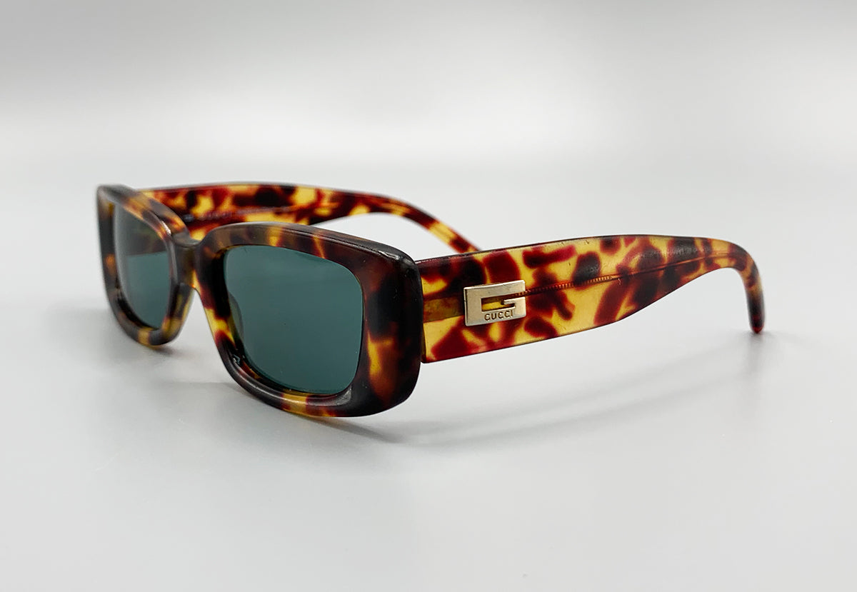 Gucci 90s sunglasses store