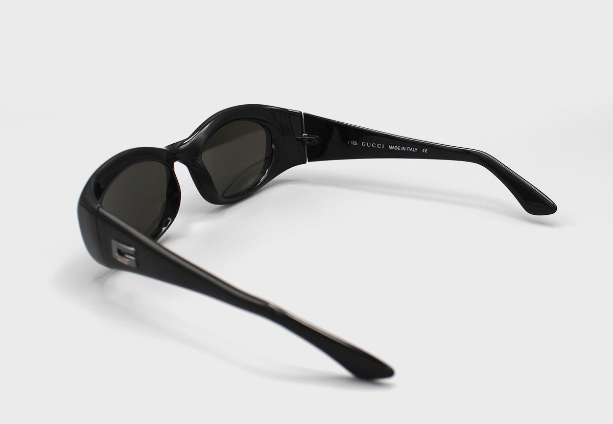 GUCCI Oval 90s Sunglasses