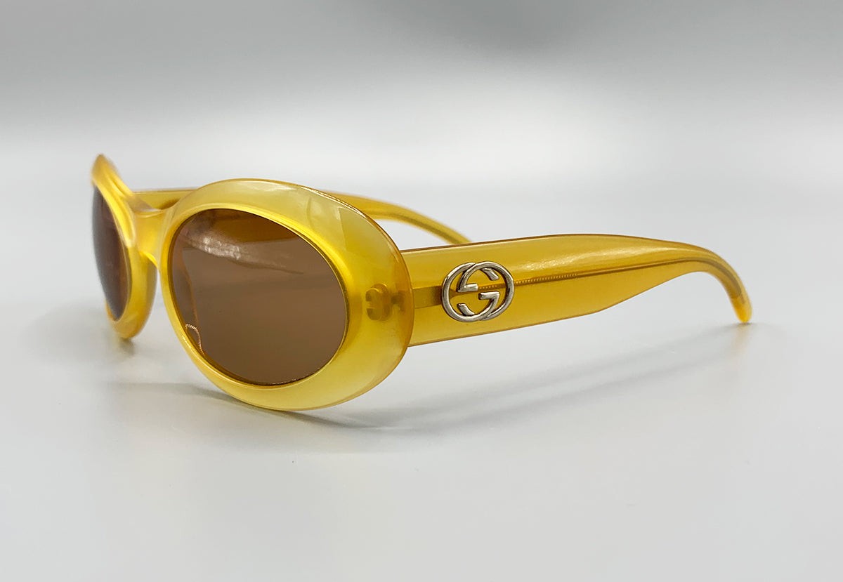GUCCI Iconic Oval 90s Sunglasses